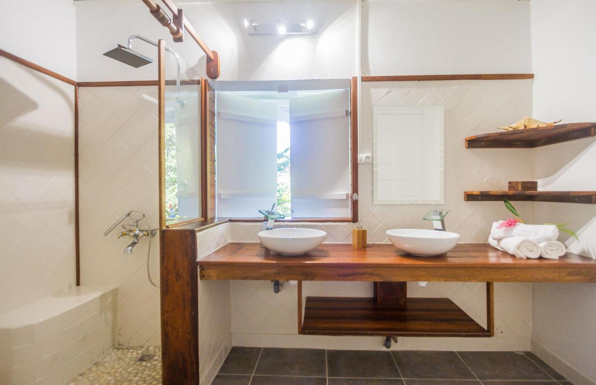 Ecolodges Karet Deshaies Zewnętrze zdjęcie
